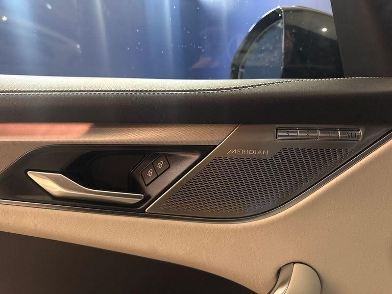 Jaguar F-Pace 2.0 i4 R-Dynamic HSE awd 250cv auto