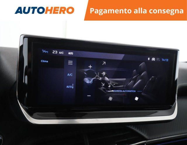 PEUGEOT 2008 Hybrid 136 e-DCS6 GT