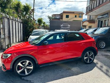 Audi A1 citycarver 30 TFSI Identity Contrast