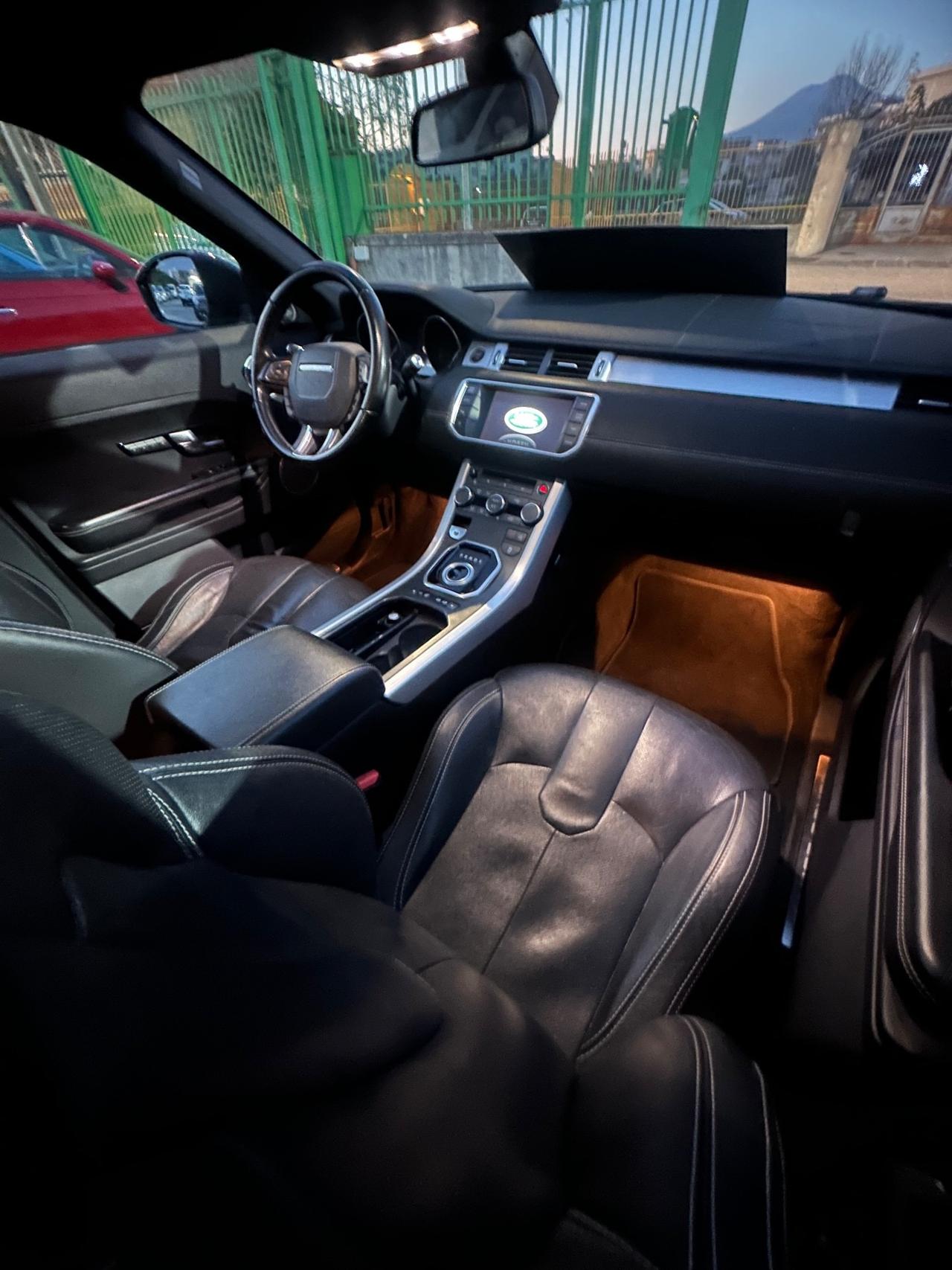 Land Rover Range Evoque 2.2 TD4 5p. Prestige