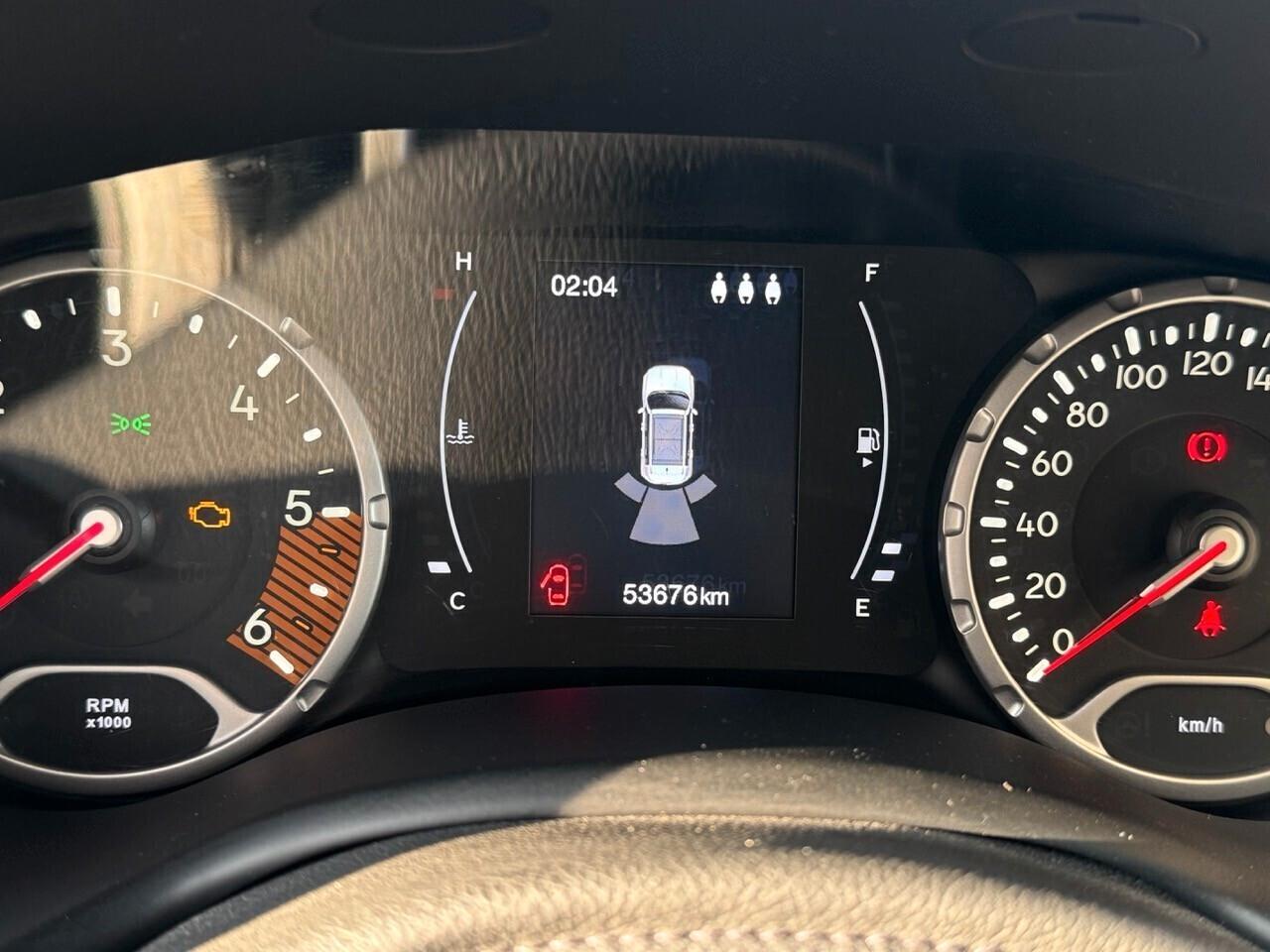 Jeep Renegade 1.6 Mjt soli 53000 km - neopatentati da 150 euro al mese