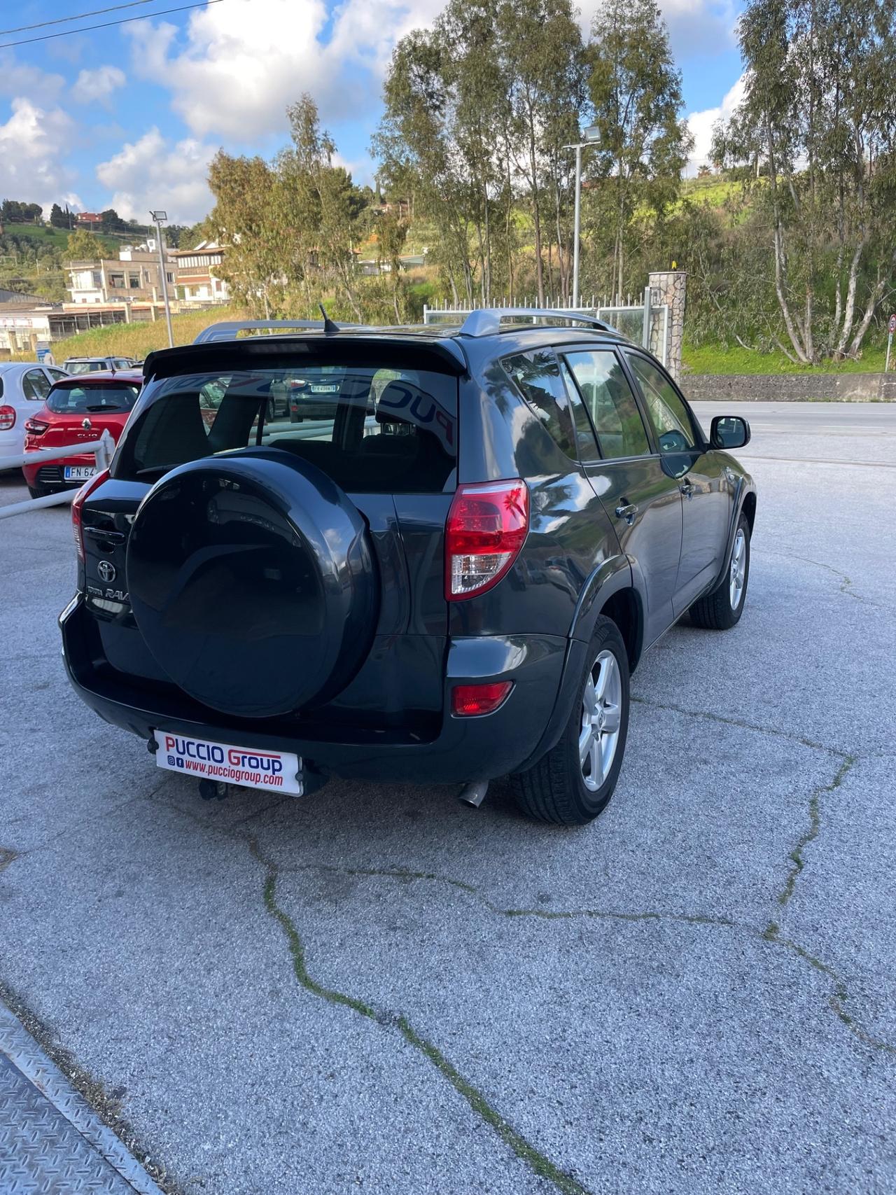 Toyota RAV 4 RAV4 2.2 D-4D 177 CV Luxury