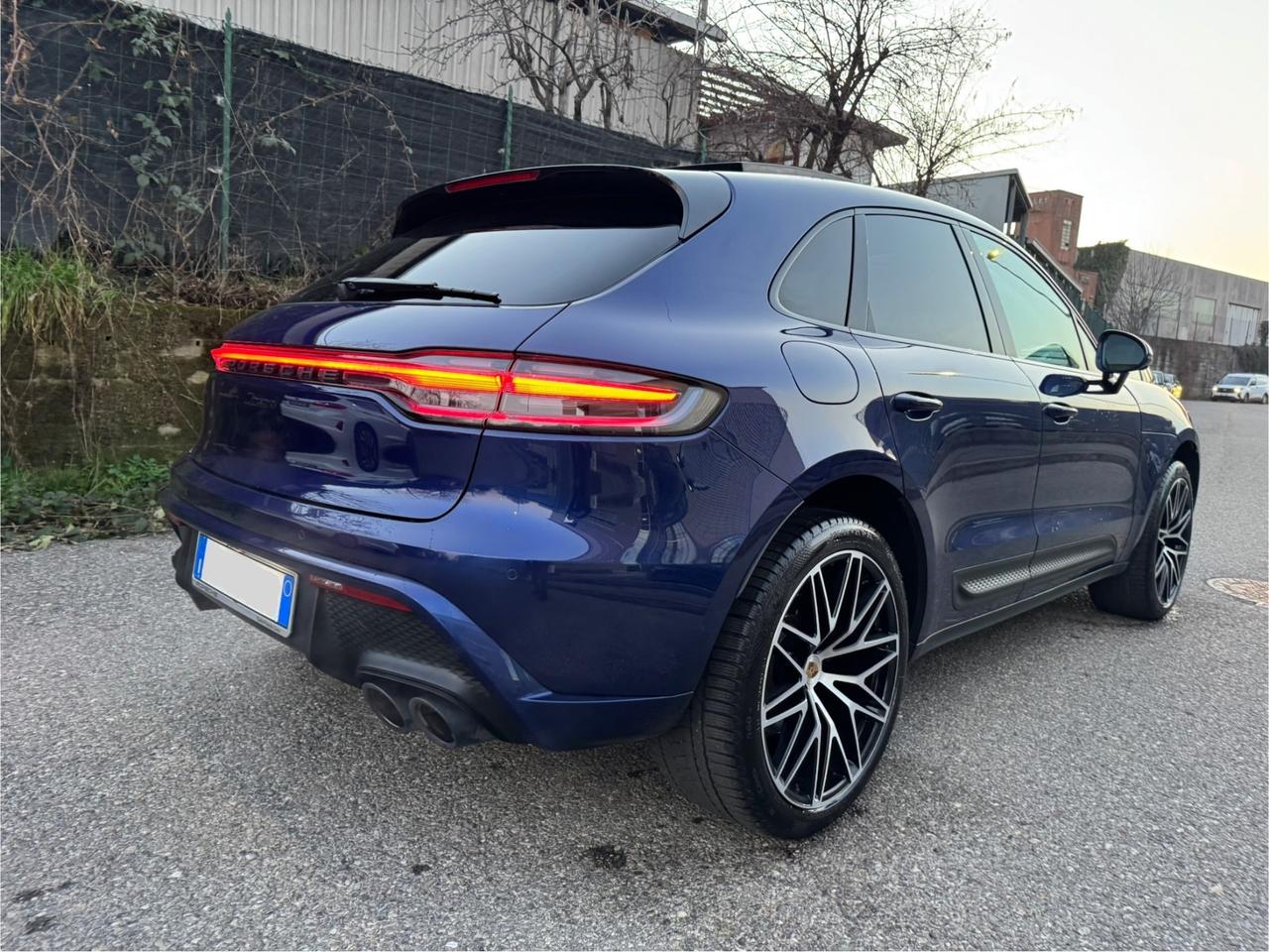 Porsche Macan cerchi 21, tetto, tagliandi Porsche