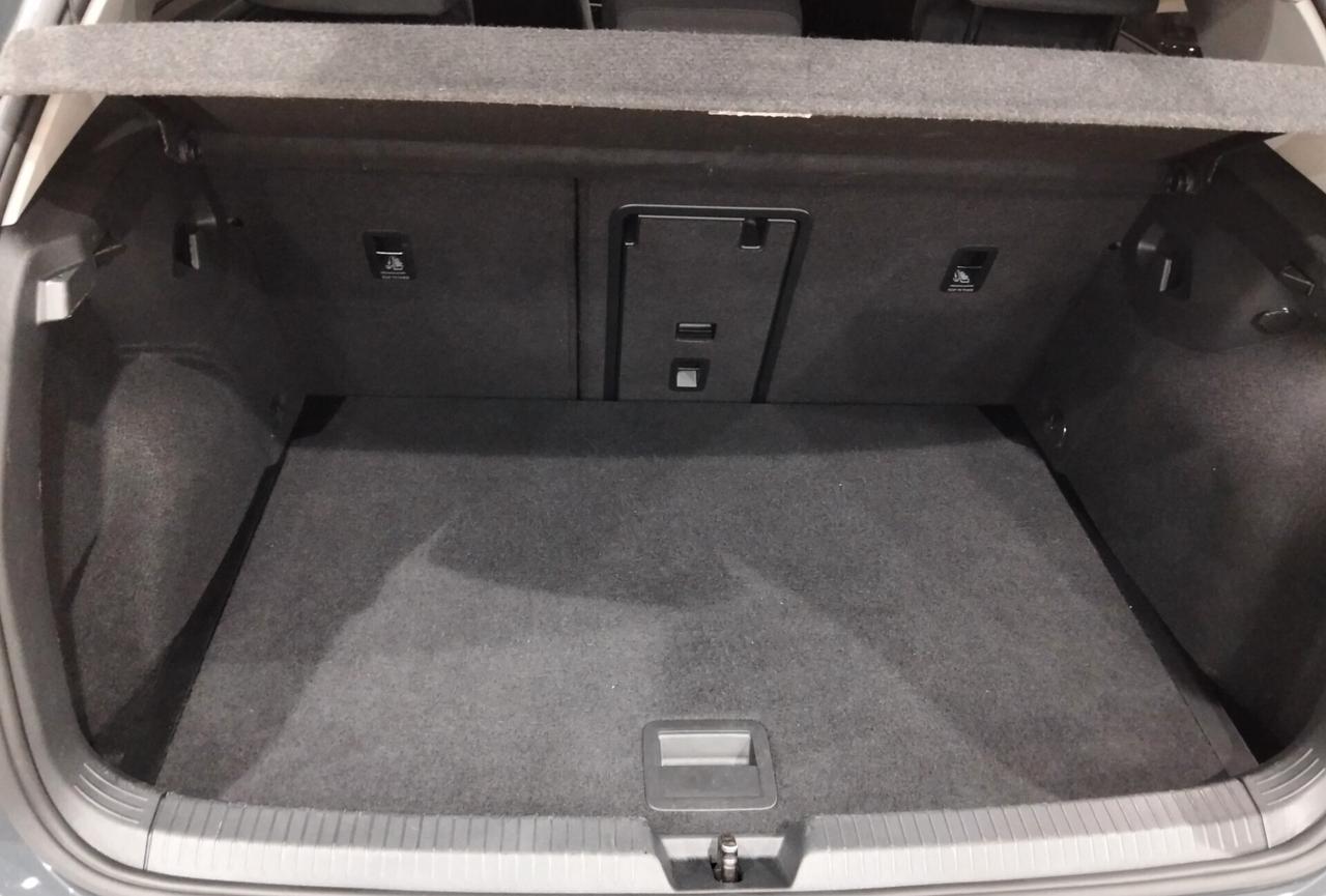 Volkswagen Golf 2.0 TDI DSG SCR Style 34.164Km