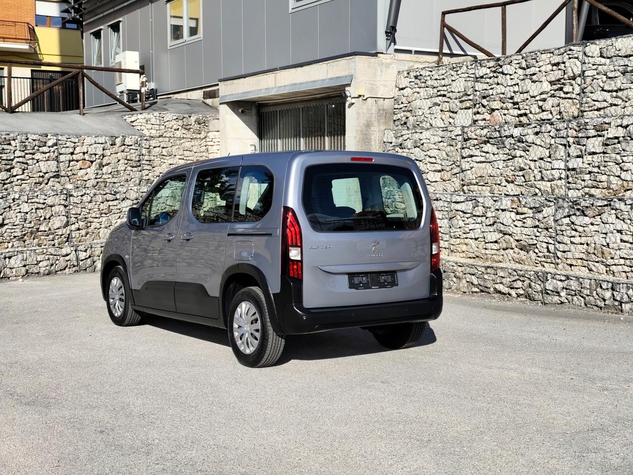 Peugeot Rifter BlueHDi 100 S&S Active Prezzo IVA Inclusa, Navi, FULL!