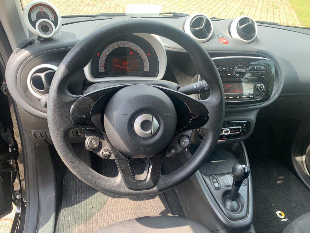 Smart fortwo EQ Pure