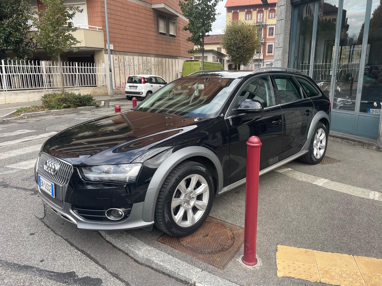 Audi A4 allroad 2.0TDI 177CV/GARANZIA 12 MESI