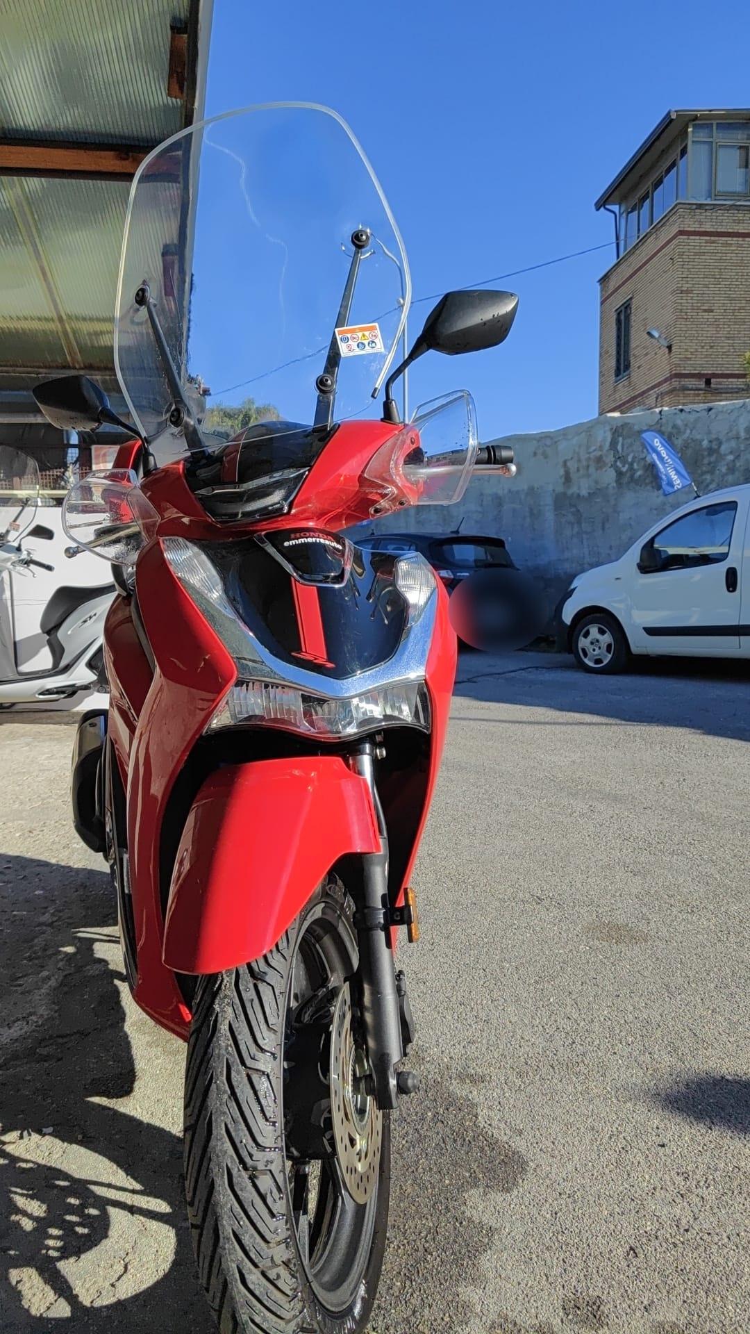 Honda SH 150 del 2023 USATO