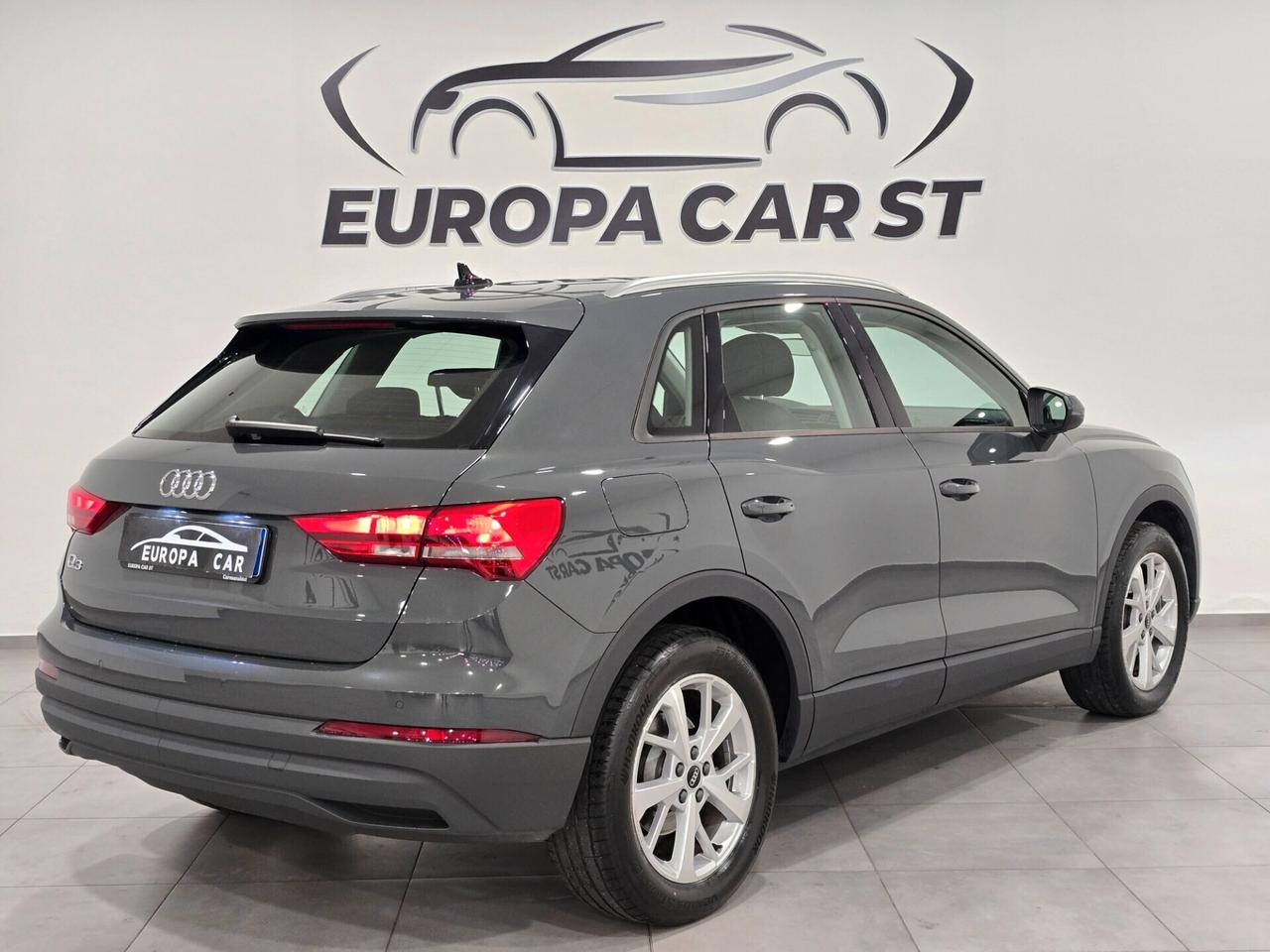 Audi Q3 35 TDI S tronic Business