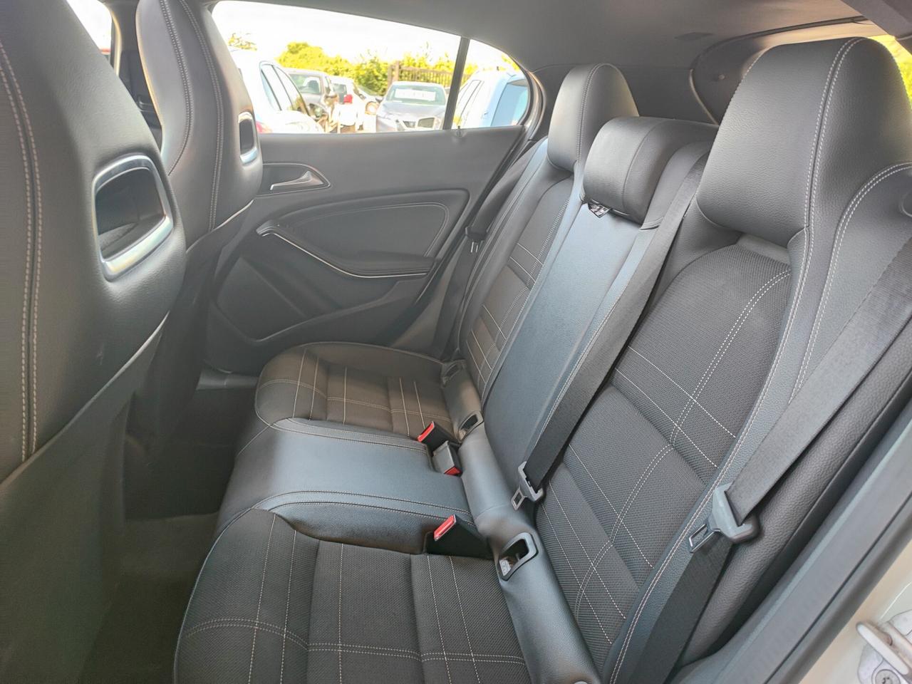 Mercedes-benz GLA 200 CDI Automatic Premium