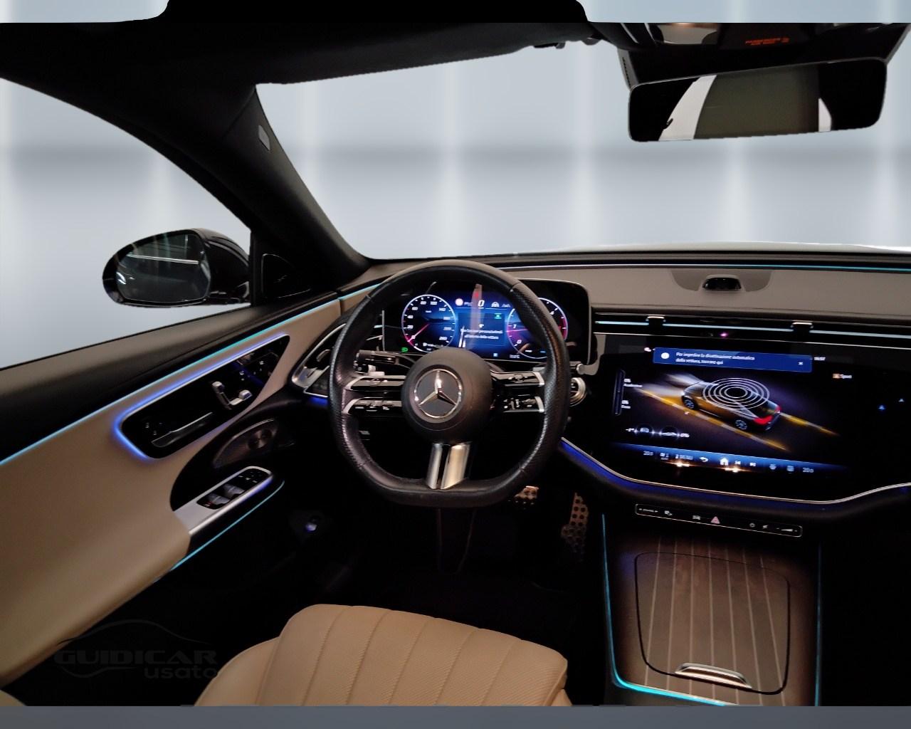Mercedes-Benz Classe E- W214 Berlina - E 220 d AMG Line Premium auto