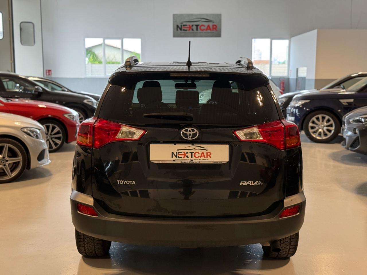 Toyota RAV 4 RAV4 2.0 D-4D 2WD Active