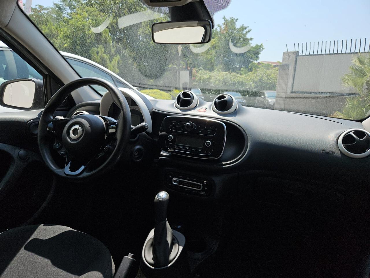 Smart ForFour 70 1.0 Youngster