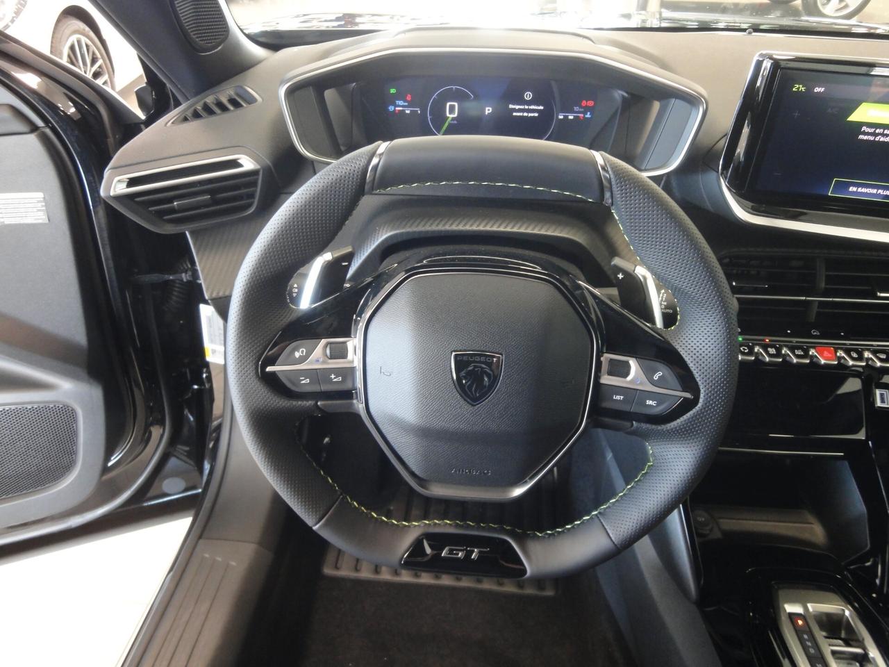 Peugeot 2008 BlueHDi 130 S&S EAT8 GT