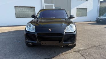 Porsche Cayenne 4.5 cat Turbo