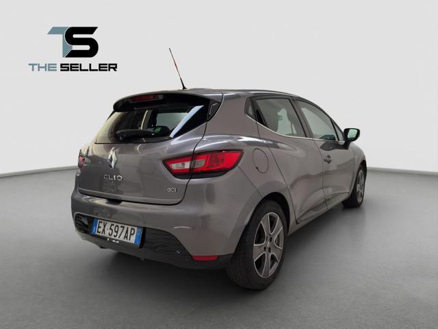 RENAULT Clio 1.5 dCi 8V 75CV 5 porte Costume National