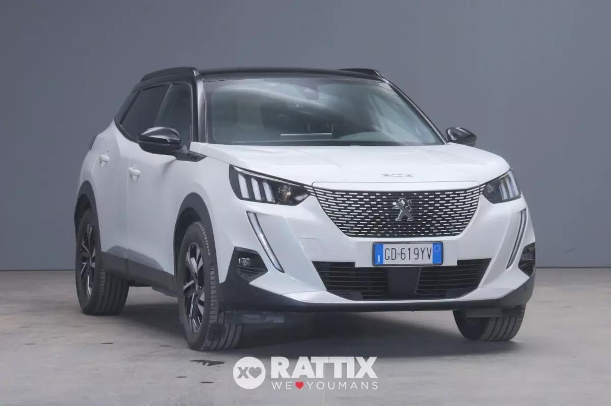 Peugeot e-2008 motore elettrico 100kW GT