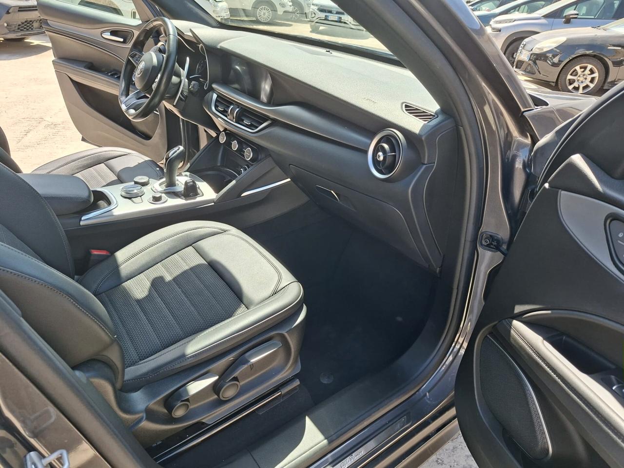 Alfa Romeo Stelvio 2.2 Turbodiesel 190 CV AT8 Q4 Sprint