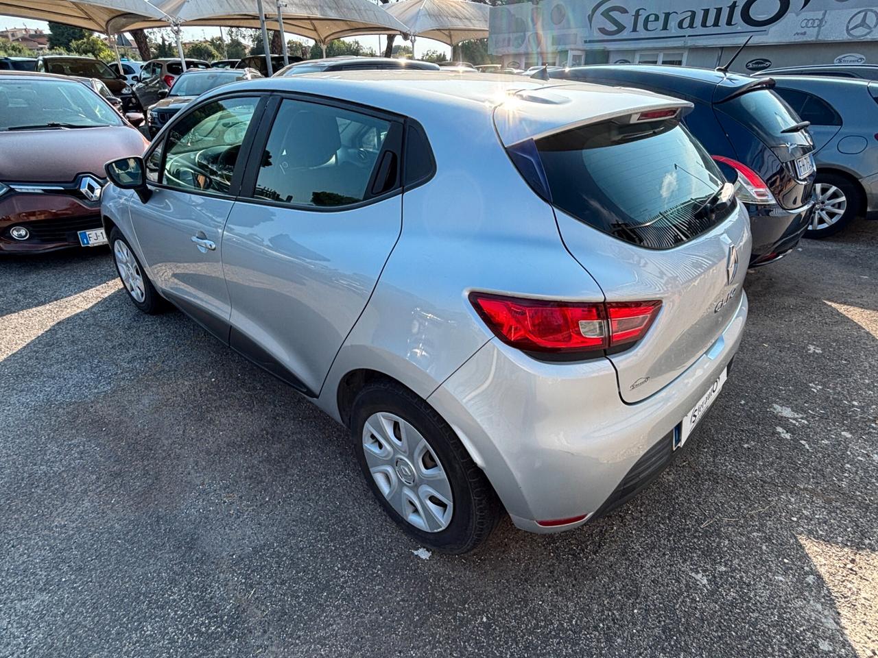 Renault Clio 1.2 75CV 5 porte Life