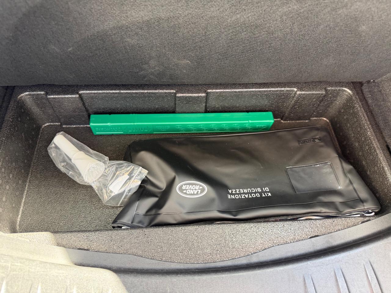 Jaguar E-Pace 2.0D 150 CV AWD R-Dynamic S