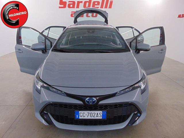 TOYOTA Corolla 1.8 Hybrid Business