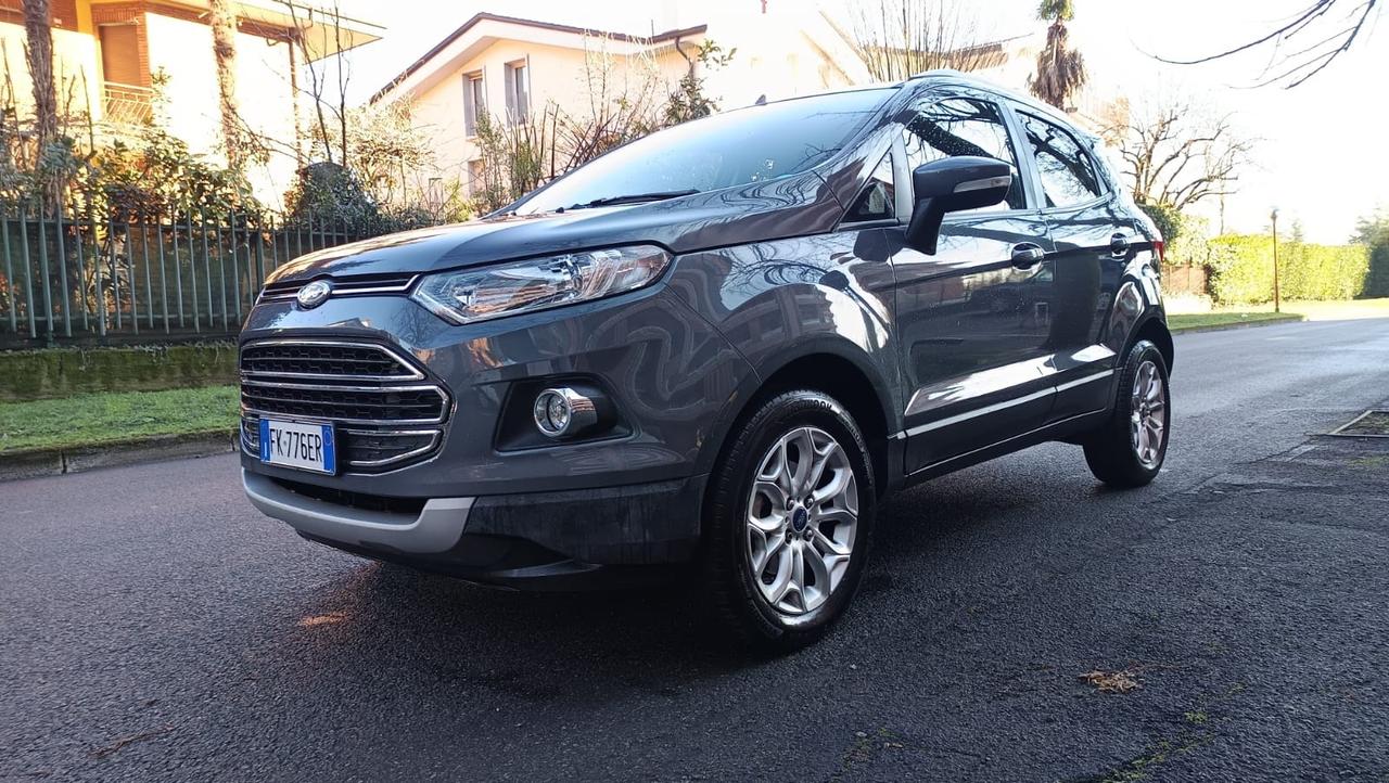 Ford EcoSport 1.5 110 CV Powershift Titanium