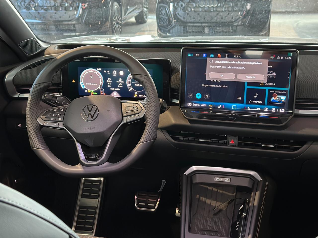 Volkswagen T-Roc 1.5 eTSI ACT 150 CV DSG R-Line
