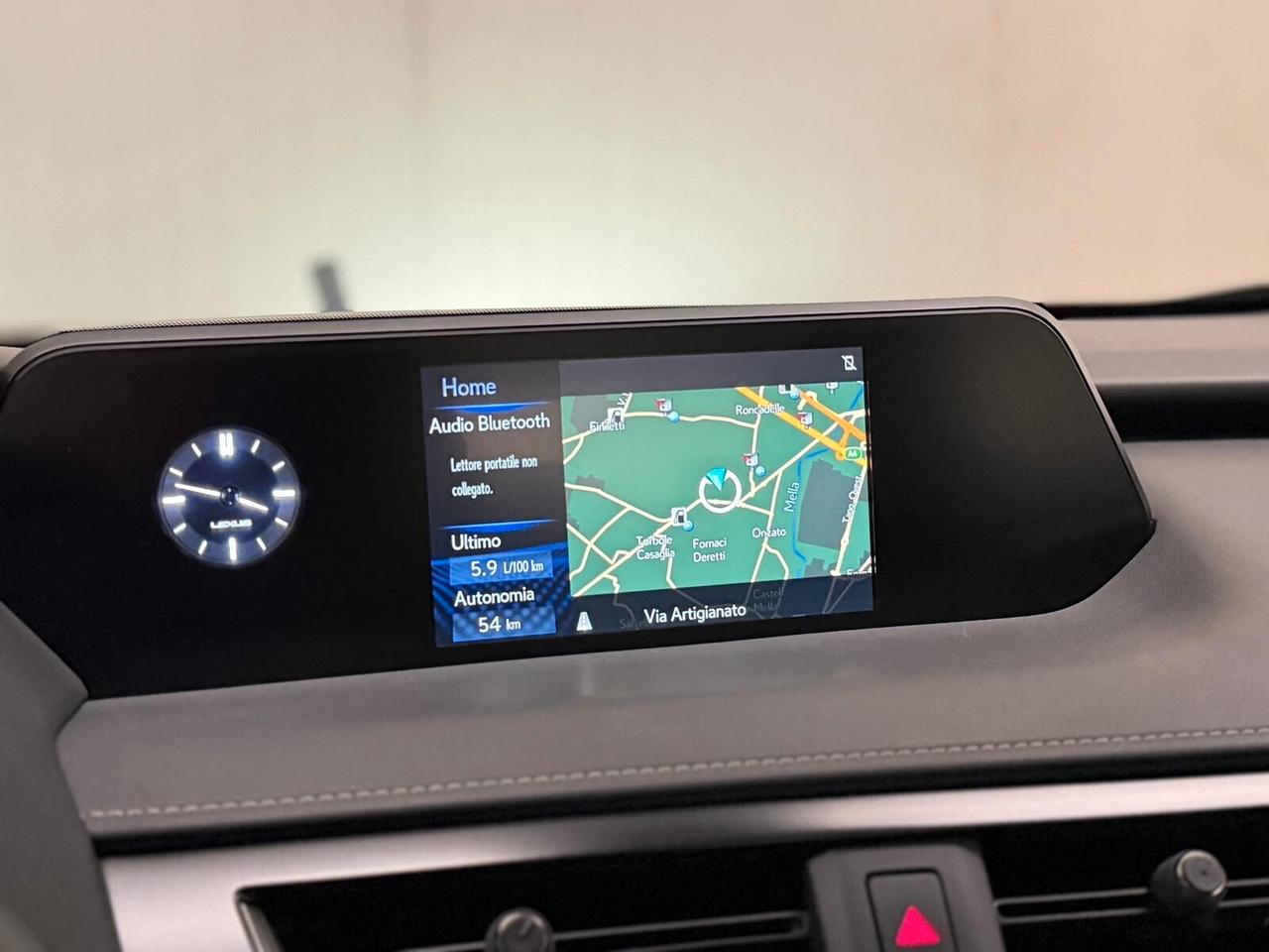 Lexus UX Hybrid Business