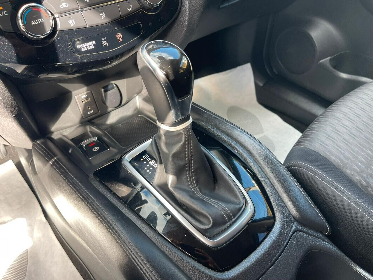 Nissan X-Trail dCi 150 2WD N-Connecta