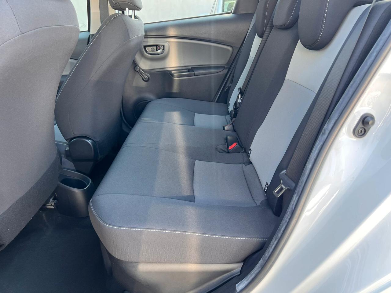 Toyota Yaris 1.5 Hybrid 5 porte Business