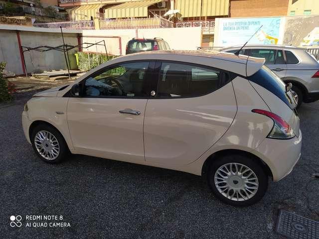 Lancia Ypsilon Ypsilon III 1.2 Silver ecochic Gpl 69cv