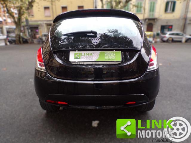 LANCIA Ypsilon 1.2 69 CV 5 porte - NEOPATENTATI!