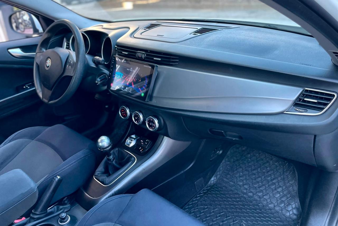 Alfa Romeo Giulietta 1.6 JTDm-2 105 CV Exclusive