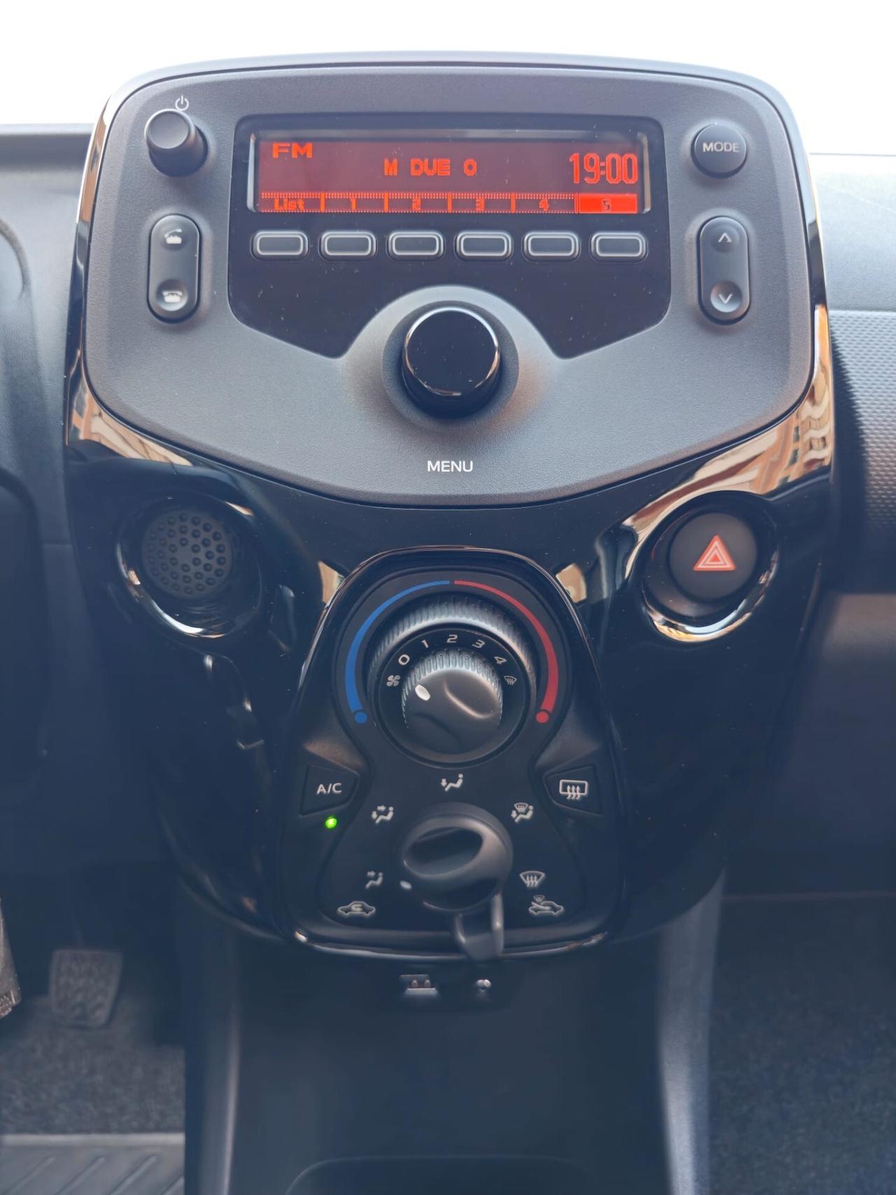Citroen C1 VTi 72 S&S 5 porte Feel