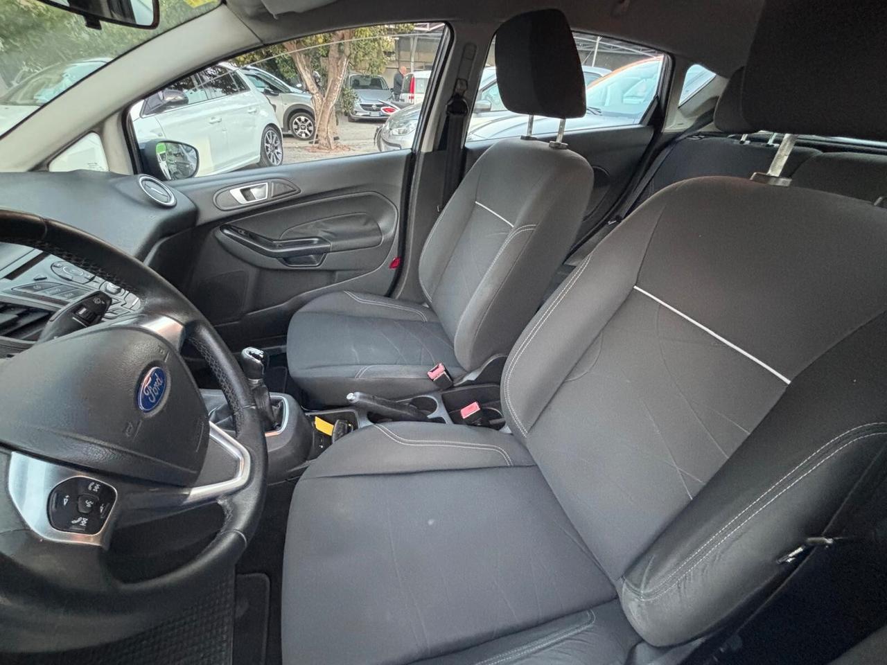 Ford Fiesta 1.5 TDCi 75CV 5 porte