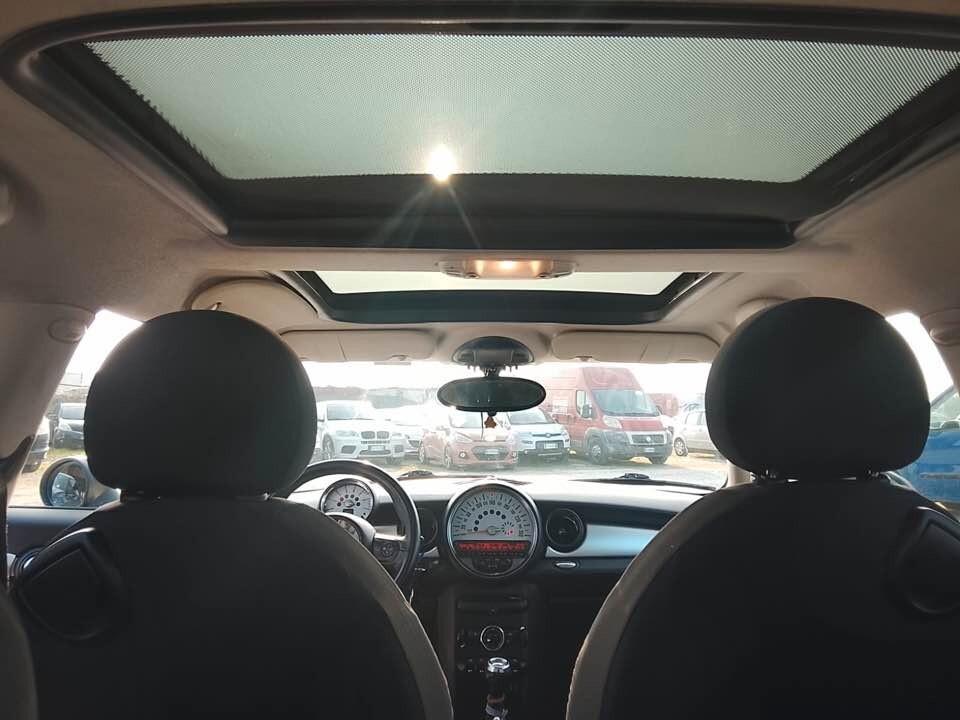 Mini 1.6 16V Cooper D