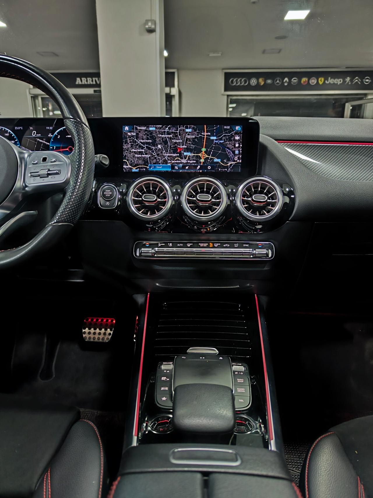 Mercedes-benz GLA 200 d Automatic Premium Tetto Led