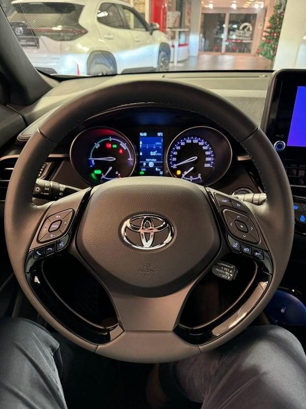 Toyota C-HR 2.0 Hybrid E-CVT Lounge