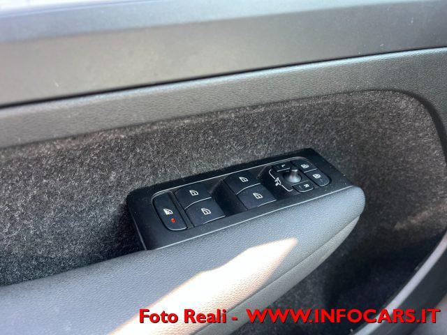 VOLVO XC40 T5 Recharge PHEV Inscription Expression PROMO!