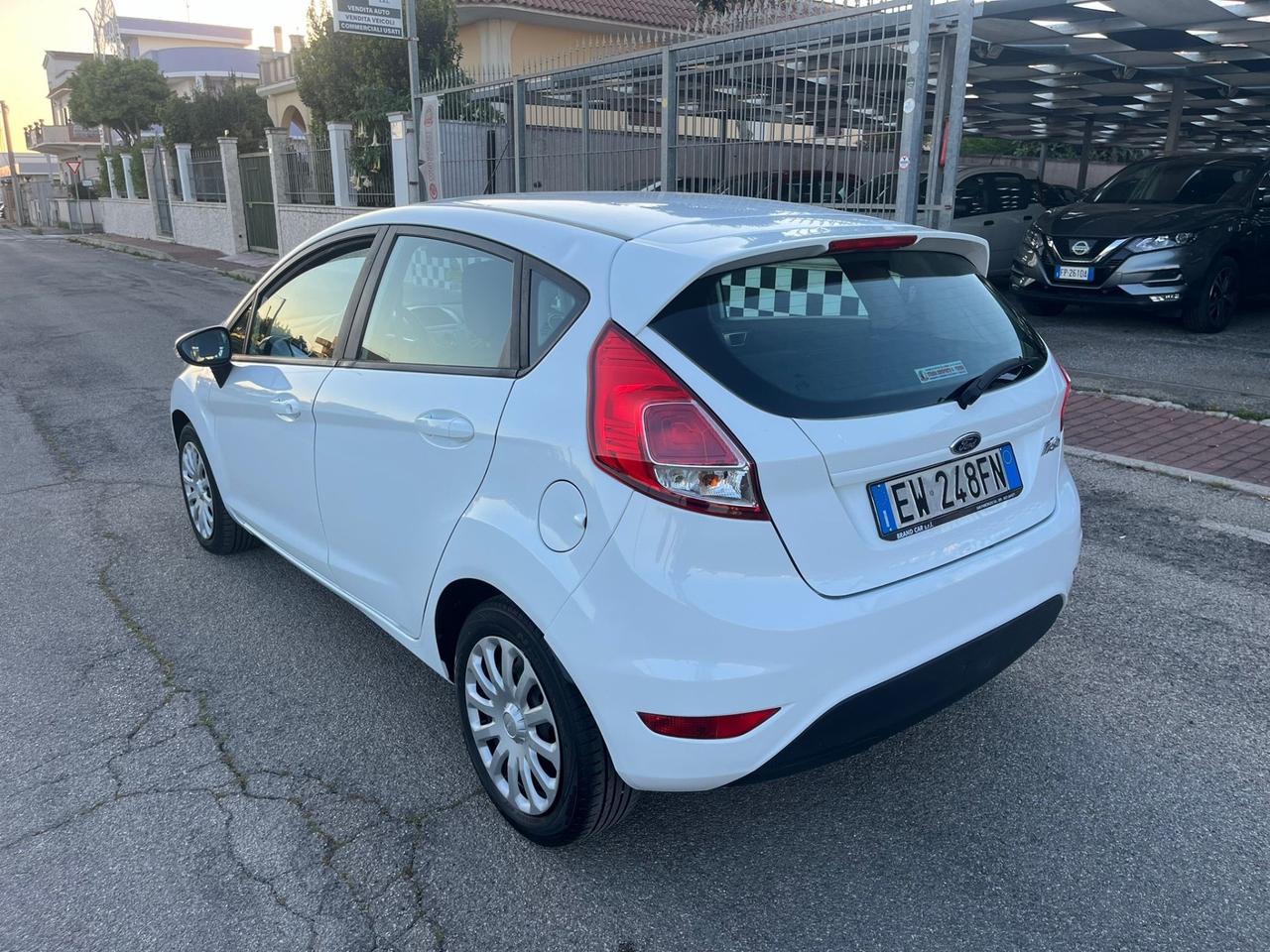 Ford Fiesta 5p. Bz.- GPL Titanium - 2014