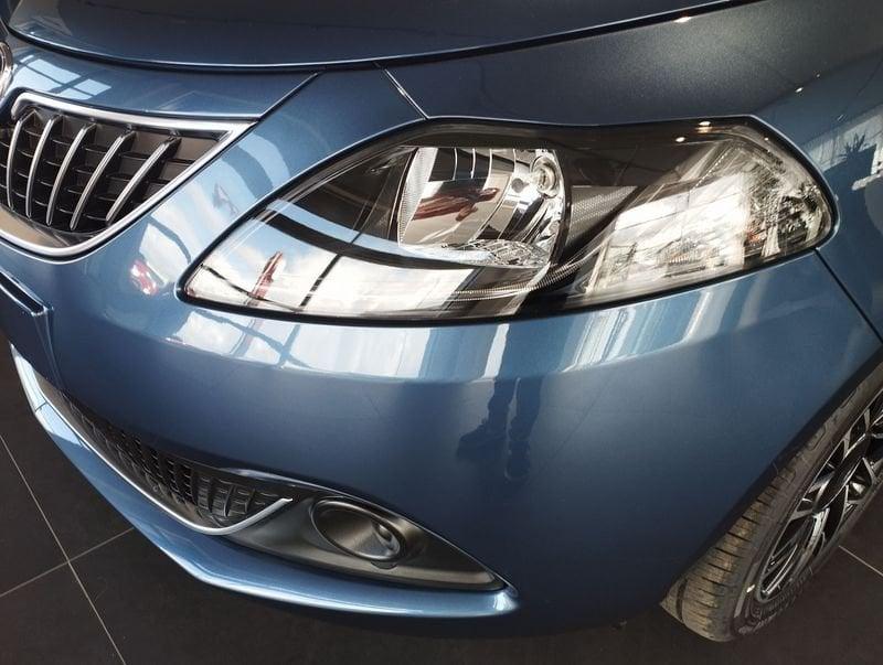 Lancia Ypsilon 1.0 FireFly 5 porte S&S Hybrid Platino