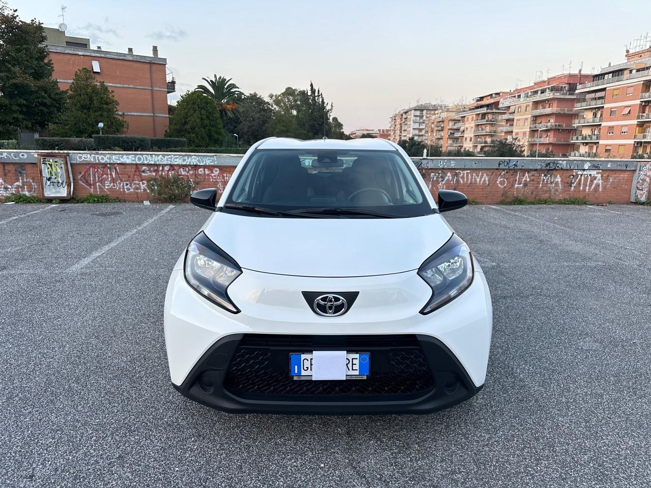 Toyota Aygo 1.0 PARI NUOVO/PACCHETTO TAGLIANDI