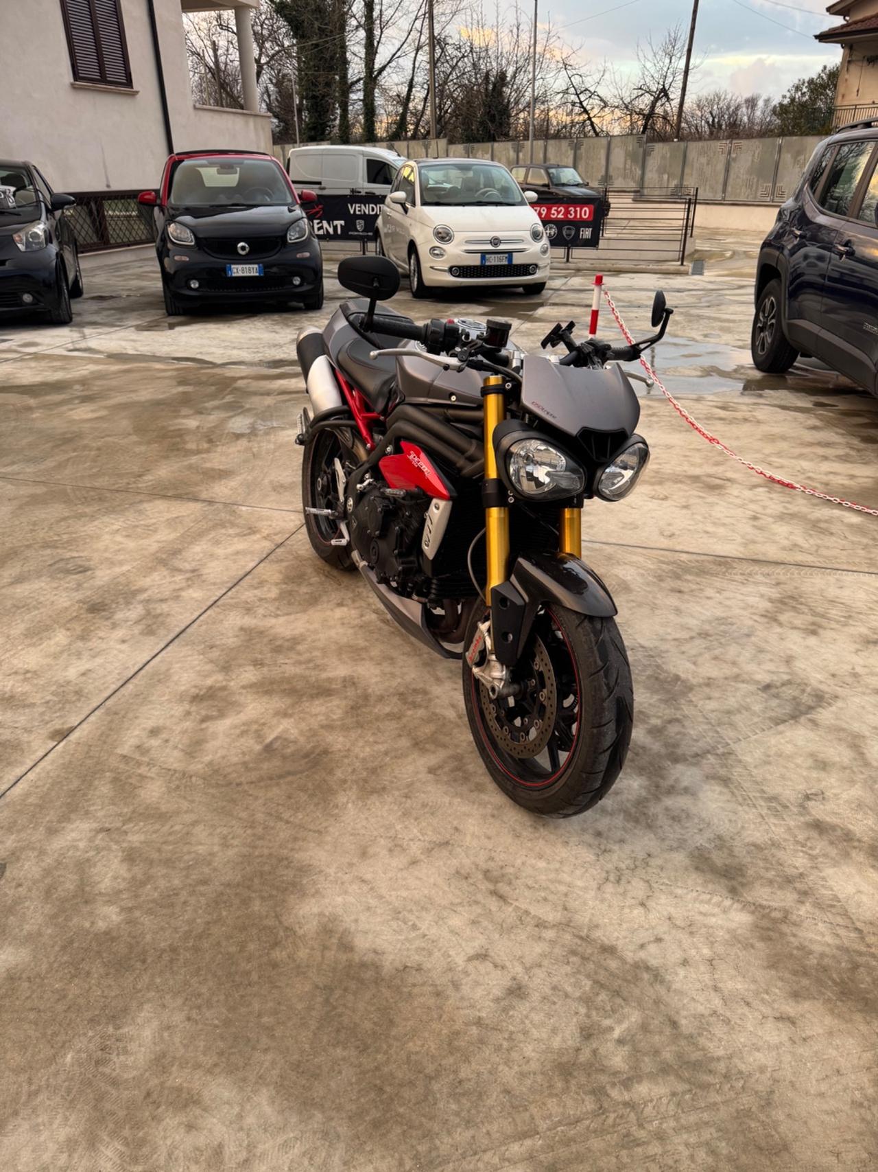 Triumph Speed Triple R