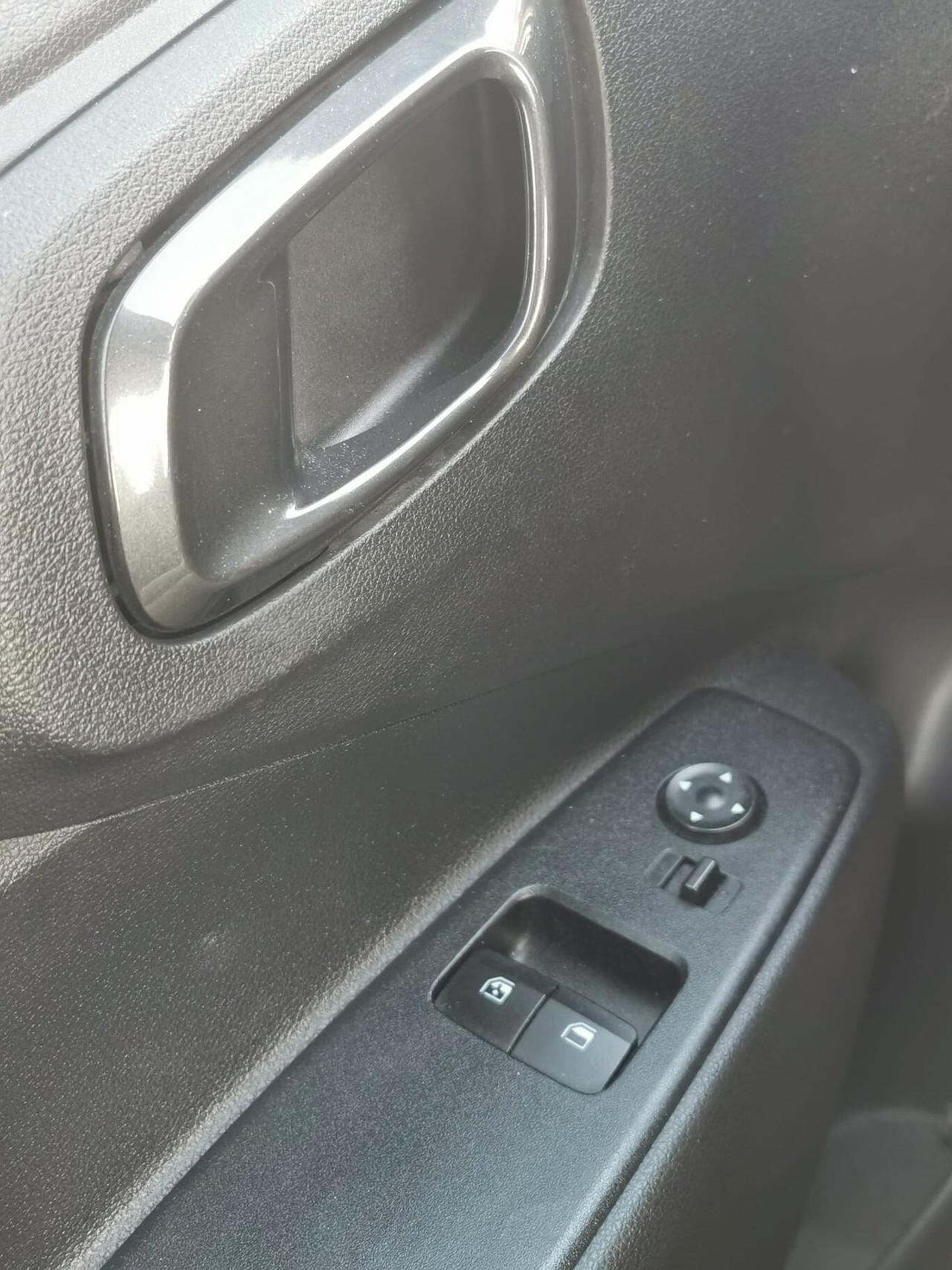 Hyundai i10 1.0 MPI Tech A/T solo km.39000