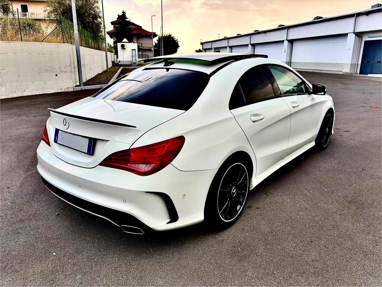 Mercedes-benz CLA 250 AMG PREMIUM PLUS