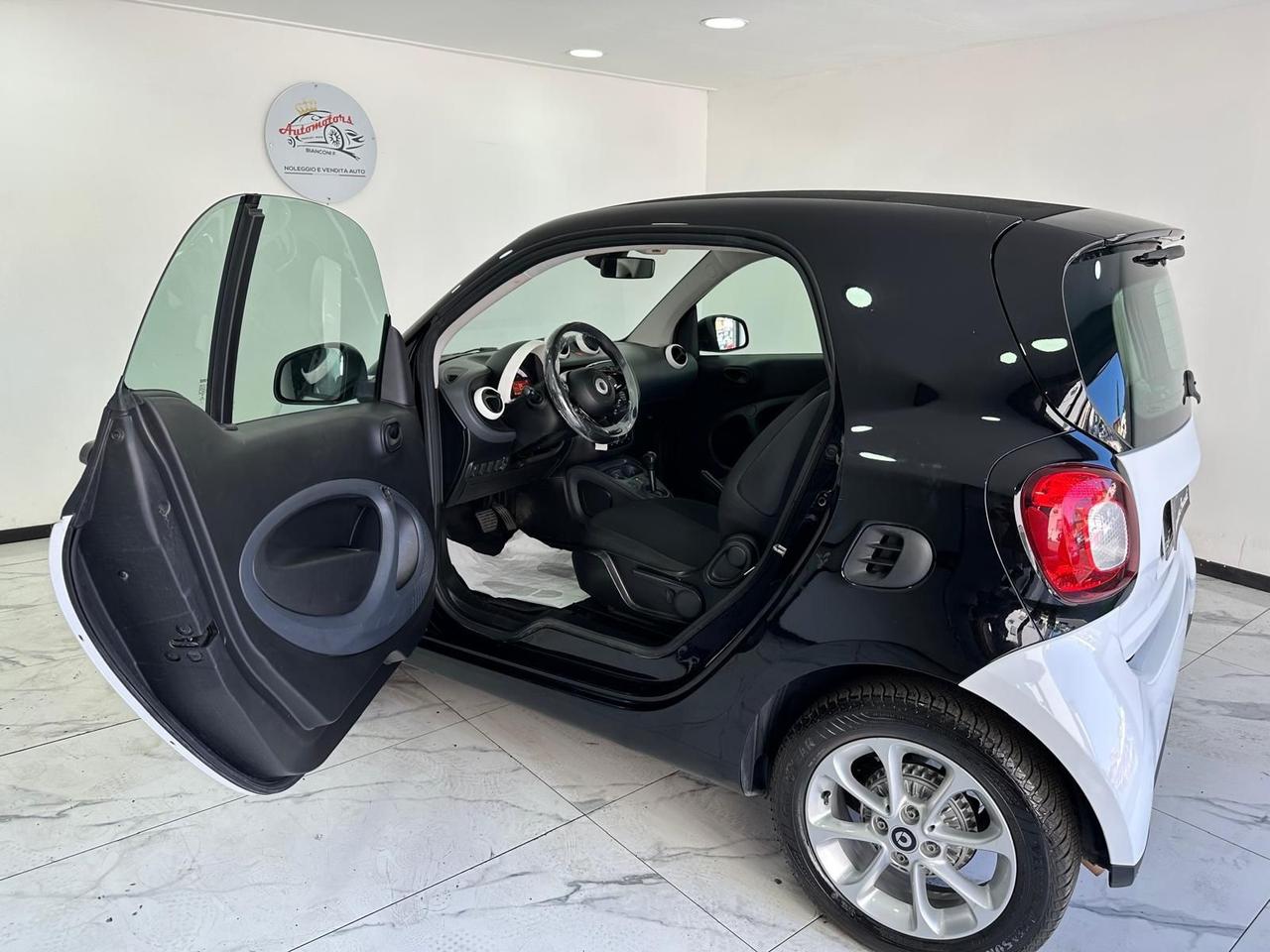 Smart ForTwo 70 1.0 -AUTOMATICA-FORMULA FINANZIAMENTO-2017