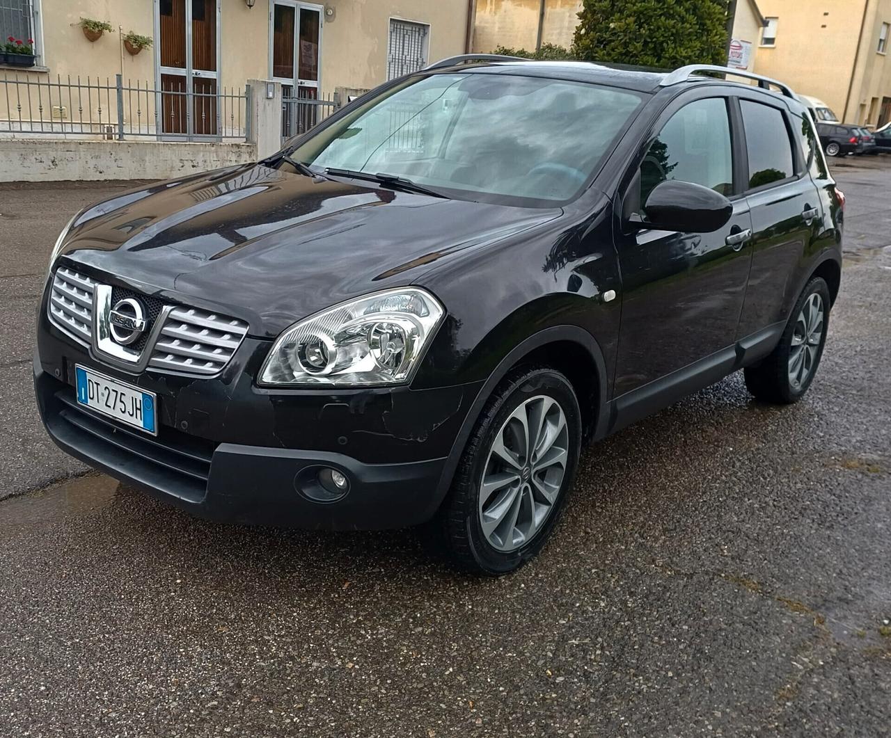 Nissan Qashqai 2.0 dCi DPF 4WD Acenta