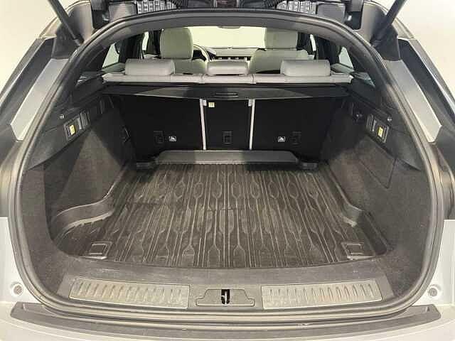Land Rover Range Rover Velar 3.0D 300CV Autom. AWD R-Dynamic SE - IVA ESPOSTA -