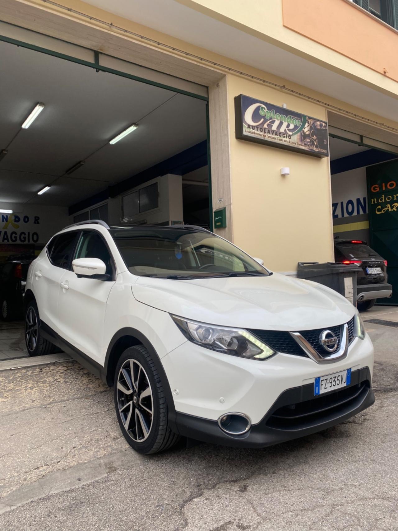 Nissan Qashqai 1.5 dCi Tekna Gancio Traino