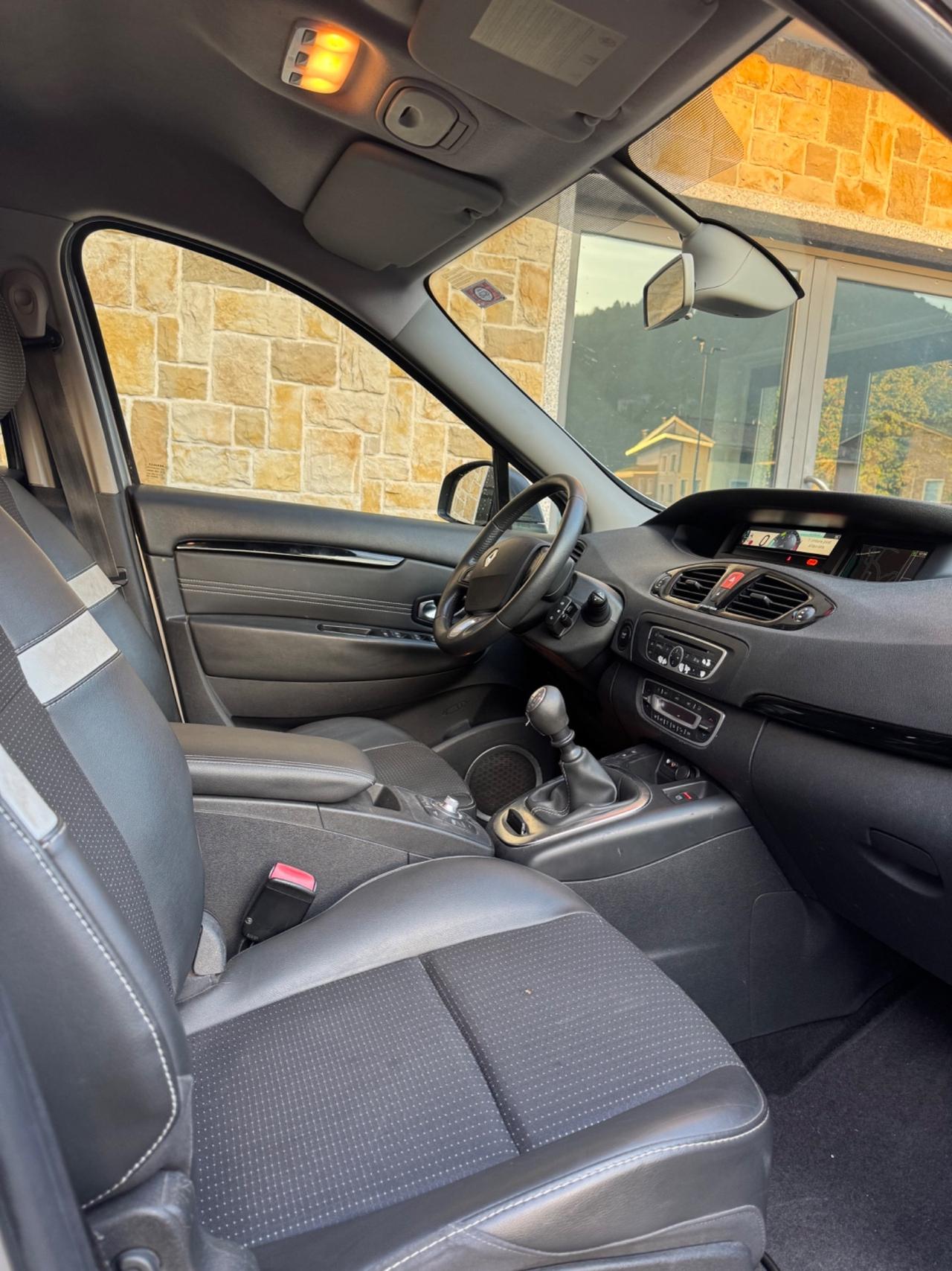 Renault Scenic Scénic X-Mod 1.5 dCi 110CV Luxe